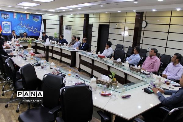 جلسه هماهنگی مربیان، سرپرستان و داوران اعزامی به مسابقات ورزشی کشور در بوشهر