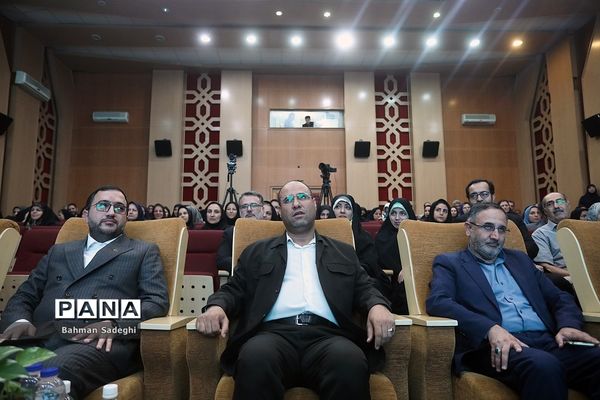 آیین ارسال 845 هزار جلد کتاب به کتابخانه‌های مناطق محروم سراسر کشور