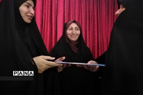 جشن عید غدیر خم در کانون حکمت شهرستان بن