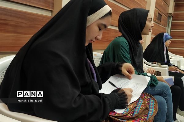 دوره آموزشی خبرنگاری مقدماتی ویژه دختران