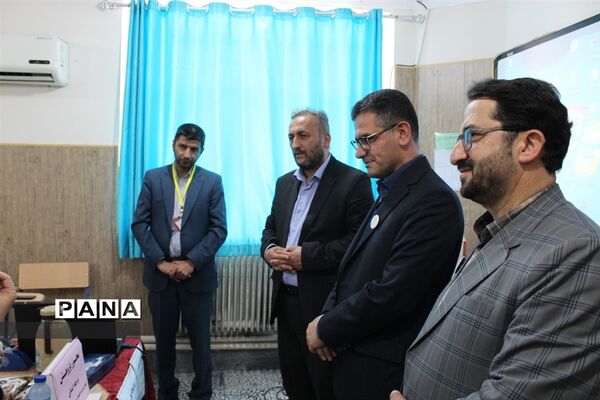 برگزاری مرحله استانی جشنواره نوجوان خوارزمی در شهرستان آمل
