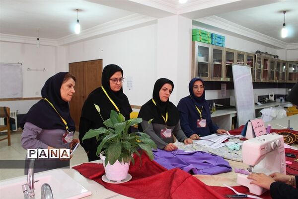 برگزاری مرحله استانی جشنواره نوجوان خوارزمی در شهرستان آمل