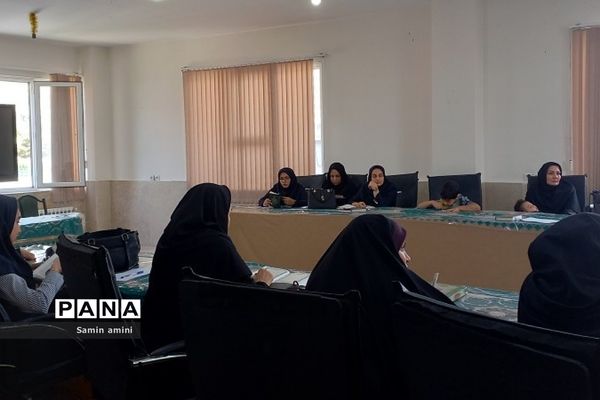 برگزاری طرح قرآنی اتقان قرآن در آموزش و پرورش رودهن