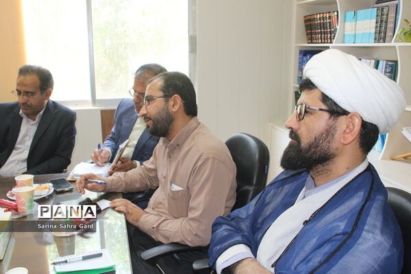 جلسه هم اندیشی معاونان پرورشی و تربیت‌بدنی شهرستان‌ها و مناطق آموزش و پرورش استان بوشهر