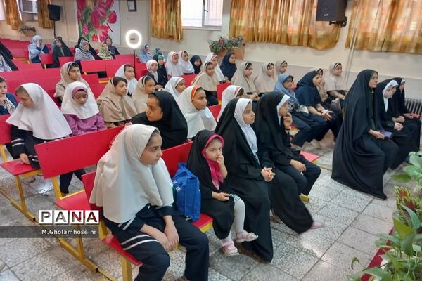 جشن ولایت امیر المؤمنین علی (ع) در دبستان آزادی