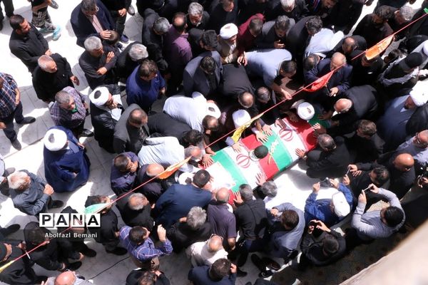 تشییع و خاکسپاری پیکر جانباز شهید «زنجانی» در قم