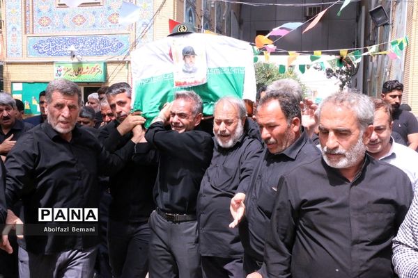 تشییع و خاکسپاری پیکر جانباز شهید «زنجانی» در قم