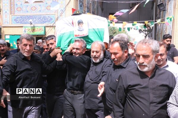 تشییع و خاکسپاری پیکر جانباز شهید «زنجانی» در قم