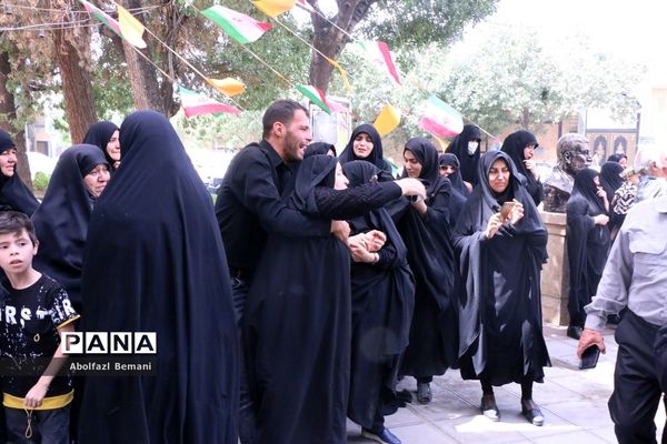 تشییع و خاکسپاری پیکر جانباز شهید «زنجانی» در قم