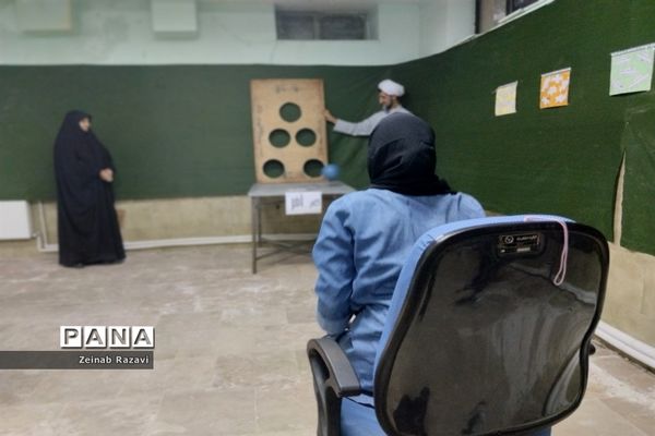 حضور تیم‌های ورزشی مدارس دخترانه سمپاد قم در مسابقات قطب 6 کشوری