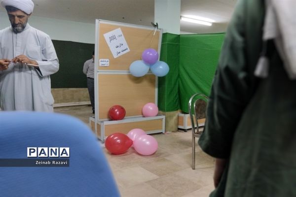 حضور تیم‌های ورزشی مدارس دخترانه سمپاد قم در مسابقات قطب 6 کشوری