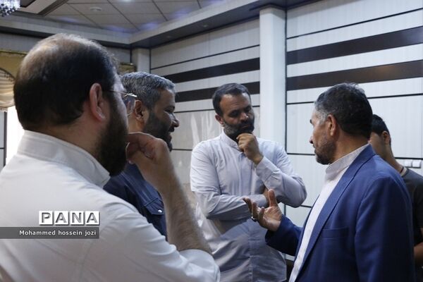 بازدید معاون استاندار قم از گروه‌های جهادی دانش‌آموزی