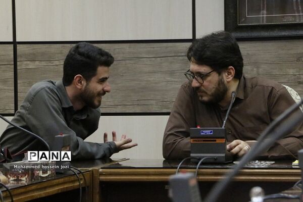 بازدید معاون استاندار قم از گروه‌های جهادی دانش‌آموزی