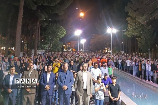 اختتامیه جشنواره تابستانی شهر در شهرستان‌قرچک