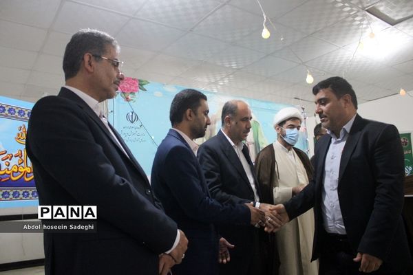 تقدیر از سادات کارمند اداره‌کل آموزش و پرورش استان بوشهر