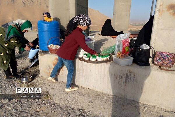 برگزاری دعای ندبه در گلزار شهدای شهرستان بن