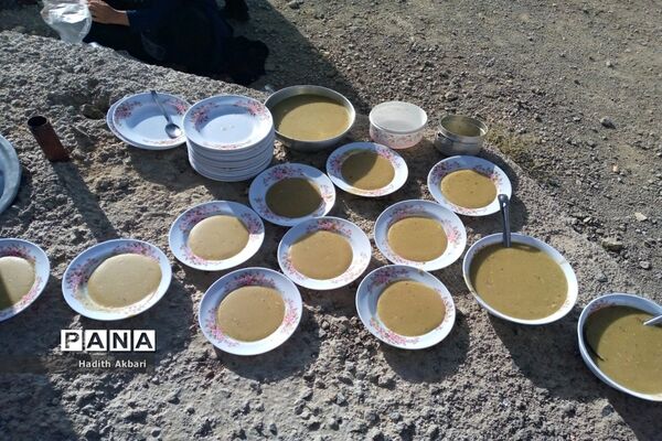 برگزاری دعای ندبه در گلزار شهدای شهرستان بن
