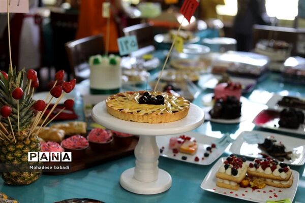 جشنواره بزرگ شیرینی غدیر در کانون فرهنگی- تربیتی قدس