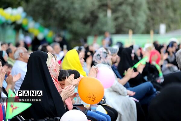 جشنواره بزرگ شیرینی غدیر در کانون فرهنگی- تربیتی قدس