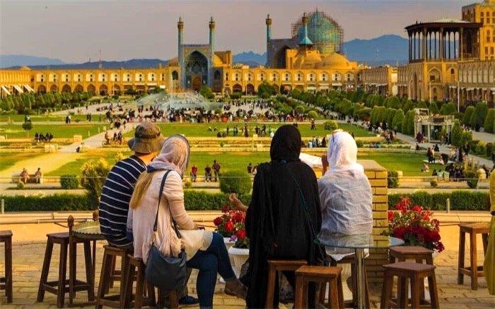 ارزآوری ۶.۲ میلیارد دلاری گردشگران خارجی برای ایران در ۲۰۲۲