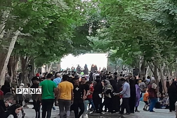 برگزاری جشن دهه امامت‌ و ولایت در اصفهان