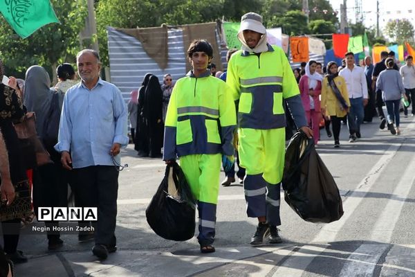 جشن بزرگ دو کیلومتری عید سعید غدیرخم در شهرستان اسلامشهر