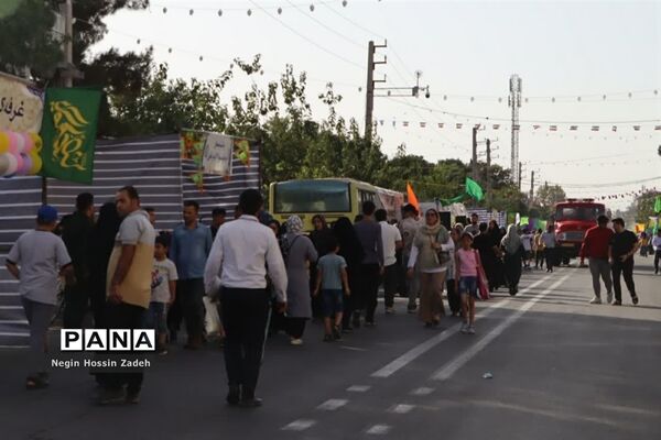 جشن بزرگ دو کیلومتری عید سعید غدیرخم در شهرستان اسلامشهر