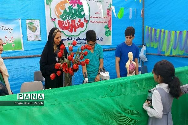 جشن بزرگ دو کیلومتری عید سعید غدیرخم در شهرستان اسلامشهر