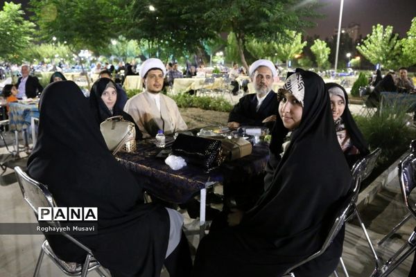 جشن‌ عید غدیر با حضور اساتید و دانشجویان دانشگاه قم
