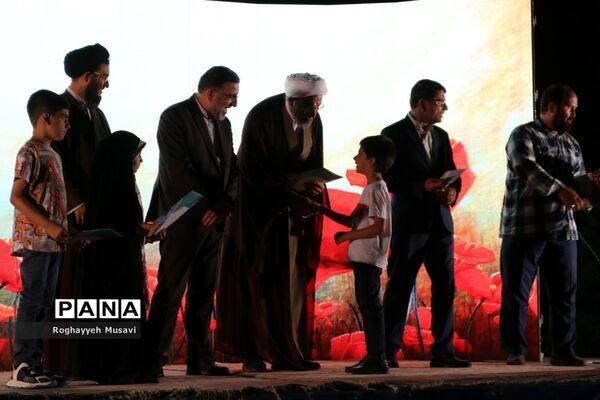 جشن‌ عید غدیر با حضور اساتید و دانشجویان دانشگاه قم