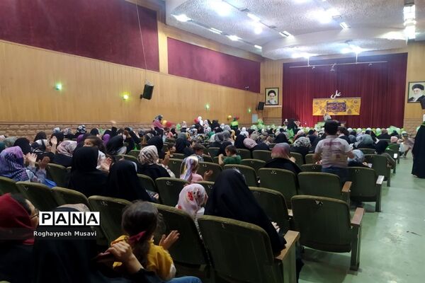 مراسم جشن «دُختی نو» در مجتمع نور قم