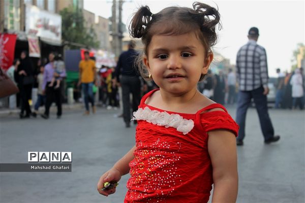 مهمانی بزرگ عید غدیر در اراک