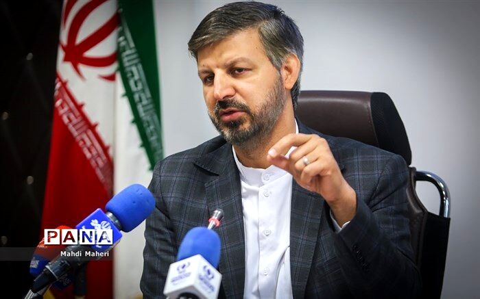 ایران آباد و بالنده با تقویت ایمان، امید و هویت دانش‌آموزان تداوم می‌یابد