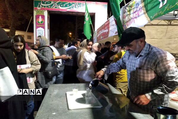 مهمانی پدرانه به‌مناسبت عید غدیر در قائمشهر