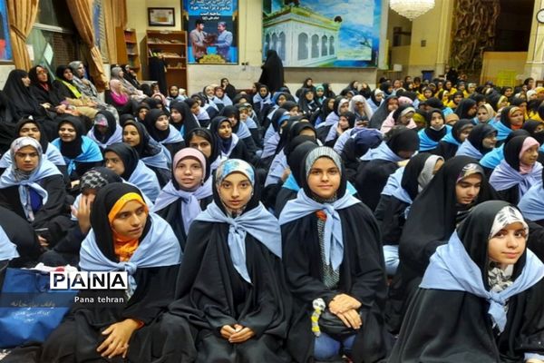 اعزام  دانش‌آموزان زیارت اولی شهر تهران به مشهد مقدس