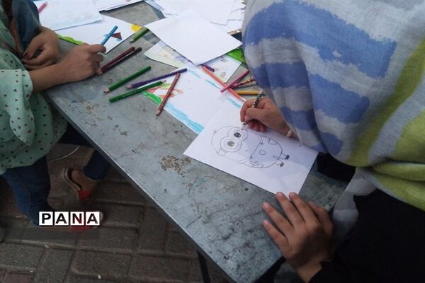 برگزاری جشن باشکوه غدیر و برپایی غرفه در بوستان وحدت