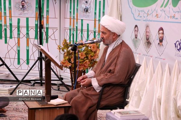 یادواره سادات شهید استان قم