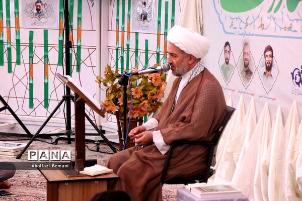 یادواره سادات شهید استان قم