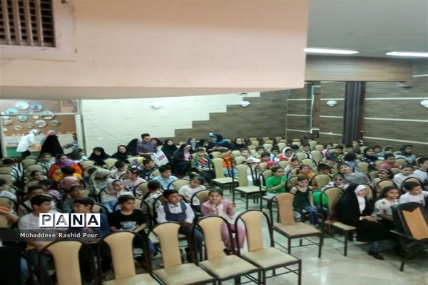 مراسم تجلیل دانش‌آموزان برتر آزمون استانی چرتکه آموزشگاه پویا ابتکار برتردر اسلامشهر