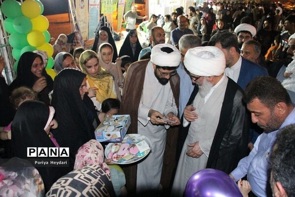 مهمانی غدیر در ساحل بوشهر