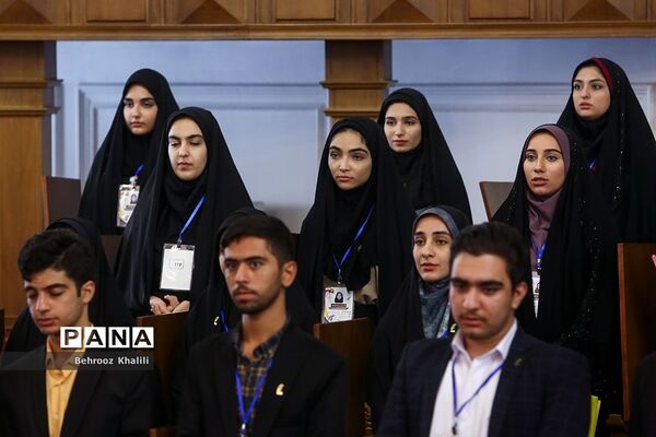 افتتاحیه یازدهمین دوره مجلس دانش‌آموزی