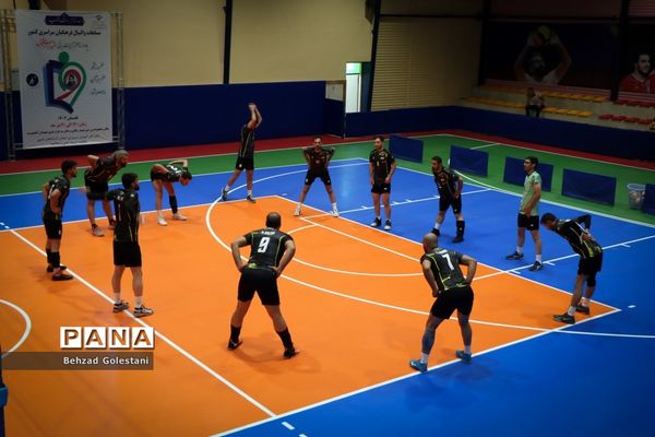 مسابقات والیبال فرهنگیان روز اول