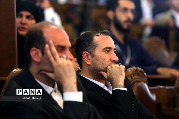 افتتاحیه یازدهمین دوره مجلس دانش‌آموزی/۳