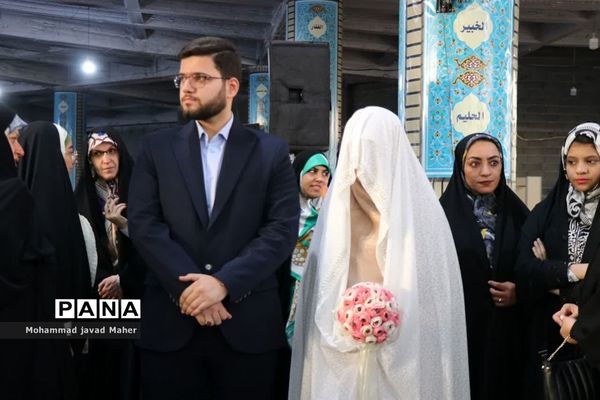 جشن ازدواج آسان‌ در مصلی شهرستان قدس
