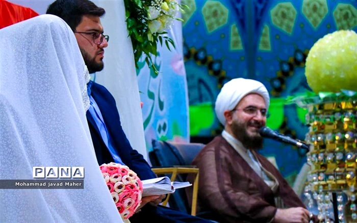 مراسم ازدواج آسان فرزندان ائمه جمعه در مصلی شهرقدس برگزار شد