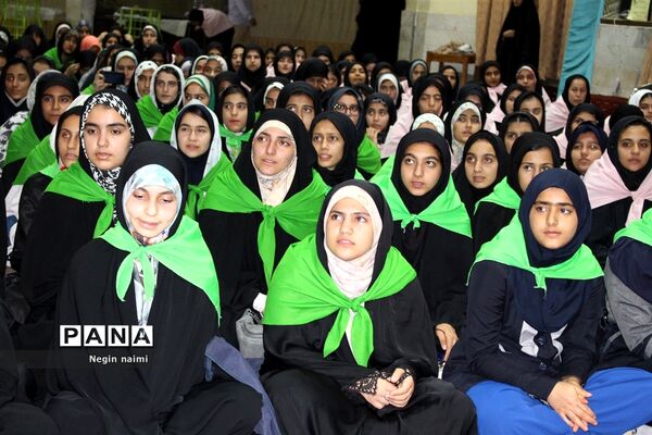 حضور پرشور دانش‌آموزان زیارت‌‌اولی استان کرمانشاه در اردوگاه ثامن‌الحجج مشهد