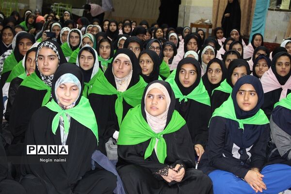 حضور پرشور دانش‌آموزان زیارت‌‌اولی استان کرمانشاه در اردوگاه ثامن‌الحجج مشهد