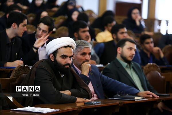 دومین روز یازدهمین دوره مجلس دانش‌آموزی-1