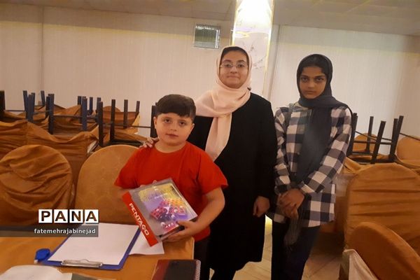 برگزاری جشنواره بازی‌های فکری سازمان دانش‌آموزی در شهرستان  ابرکوه