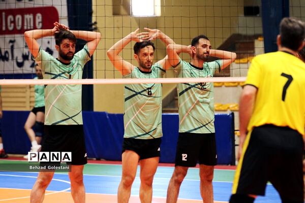 مسابقات والیبال فرهنگیان روز دوم